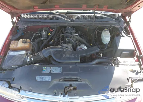 2005 Chevrolet Suburban 1500 Z71 из США, поврежденный, VIN 3GNEC16ZX5G223326